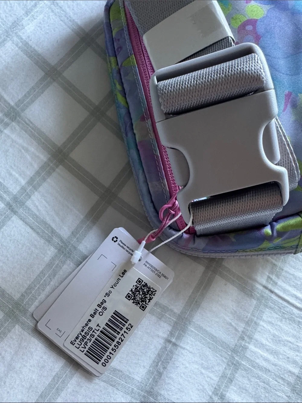 💙🆕 Lululemon x So Youn Lee Everywhere Belt Bag - Little Heaven Pink Multi